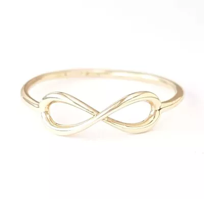 Solid 9ct Gold Infinity Ring. Slim Band. Lightweight. Size O. 375. 9K.  • $139