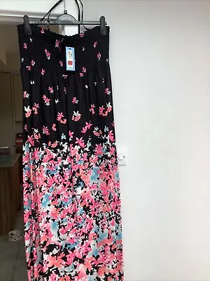 M&S Ladies Beachwear Dress Size 18 • £15