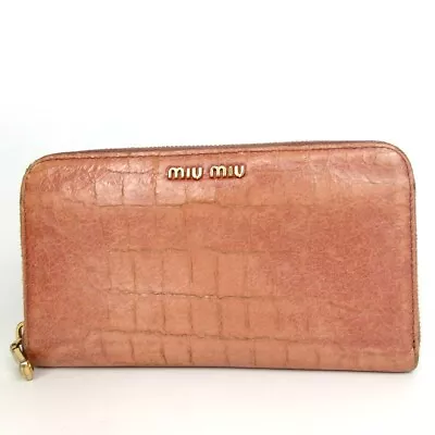 Authentic Miu Miu  Purse Leather[Used] • $0.99