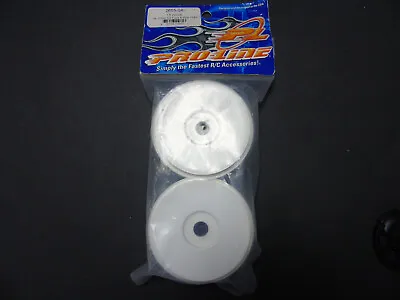 2655-04 Pro-Line 1:8 Scale RC White Dish Rims 17mm Hex Front / Rear Brand New • £14.99