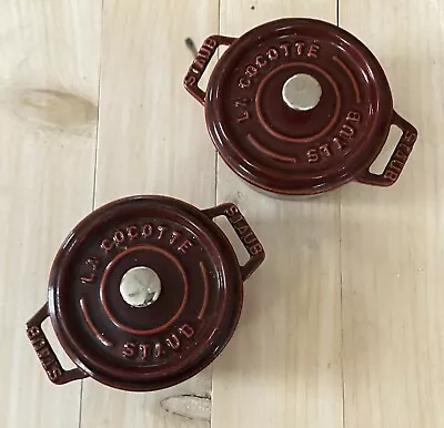 Staub Cast Iron 0.25-qt Mini Round Cocotte Grenadine Set Of 2 Used • $149.99