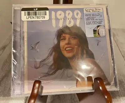 NEW Taylor Swift 1989: Crystal Skies Blue Editon Target Exc. CD + Poster Cracked • $9.95