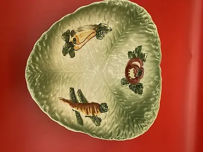 Majolica Cabbage Leaf Triangle Bowl W/ Vegetables  • $17.99