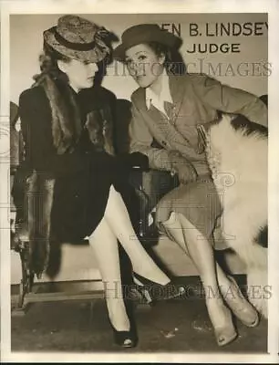 1940 Press Photo Actress Jean Parker With Jean Pittebone After Court Appearance • $19.99