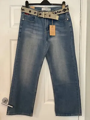 £10 • Buy BNWT Blue Jeans W 34 L 28.5 Fading LEE COOPER