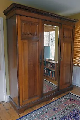 Superb Edwardian Maple & Co. Solid Oak Triple Door Armoire Compactum Wardrobe  • £79.02
