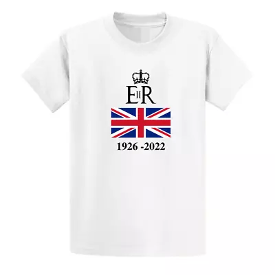 Second Ave Men's Queen Elizabeth II Commemorative Memorial 1926-2022 T-Shirt • £12.99