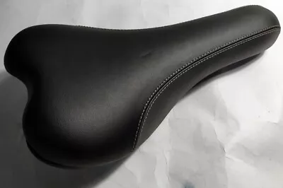 New VELO   MTB Saddle Black   CYCLING  OEM Package 392g Seat • $29.99