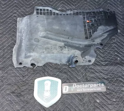 2015-2020 Ford Mustang Gt Battery Cover Panel Plastic Trim Oem Used Fp3b-6018a14 • $76.14
