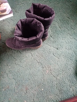 £4 • Buy Womens Pavers Boots Size 7
