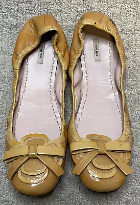 Miu Miu Yellow Patent Leather Flats Womens 39.5 9 9.5 Bow Flower Trim SPOTS • $41.33