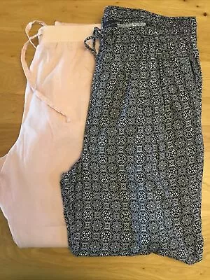 Two Pairs Of Ladies Tapered Trousers From M&S Size 18. • £2.99