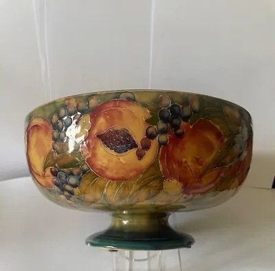               Stunning William Moorcroft Large Pomegranate Bowl  Dated 1912.     • £749