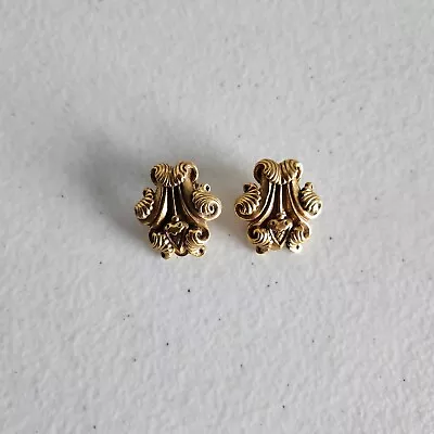 MMA Metropolitan Museum Of Art Nouveau Flower Gold Tone Clip Earrings • $12.99