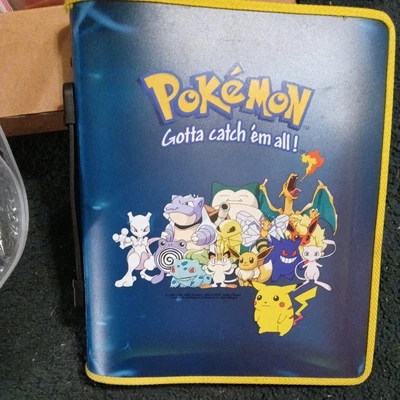 $35.99 • Buy Vintage 1999 Pokemon Blockbuster 3 Ring Empty Zip Binder Card Holder. Used.