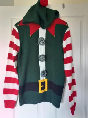 £6 • Buy Mens Novelty Christmas Jumper. Hooded . Primark Size Small