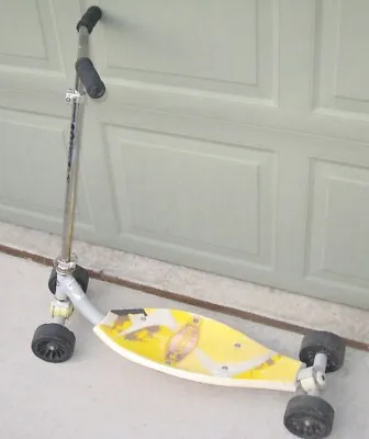 $60.14 • Buy Used FUZION ASPHALT Trick Scooter