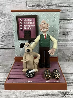 Vintage Retro Wallace & Gromit 1995 Talking Alarm Clock Novelty Clock Untested • £12.99