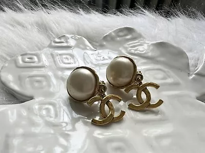 Chanel Vintage Pearl CC Gold Drop Dangling Earrings • $375