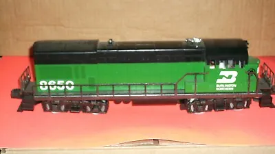 Lionel Burlington Northern U36B Diesel Engine No. 6-8650                       2 • $145