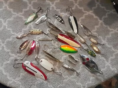 Lot Of 25 Spoon Fishing Lures Vintage • $25