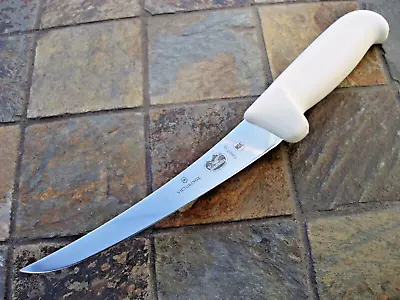 Victorinox Boning 6 Inch Curved Semi Stiff Blade Slip Resistant Fibrox Handle • $32.99