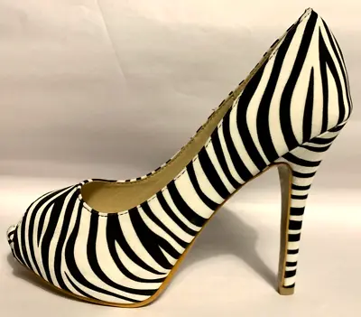 SHU WISH - ZEBRA PEEP TOE COURT SHOES - 12cm STILETTO  - 2cm PLATFORM - SIZE 6 • £30