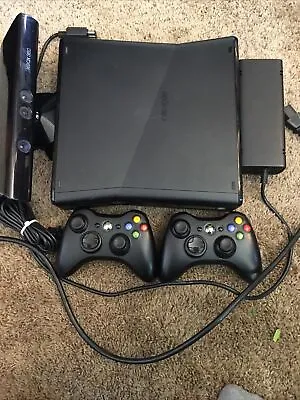 Xbox 360 Slim 320gb HDD | 2 Controller And KINECT ￼| Digital Games Included • $150