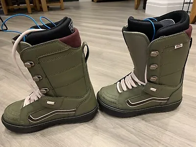 Vans Hi Standard Snowboard Boots • £100