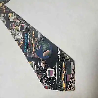 NASDAQ Men's Tie Nicole Miller Pattern On Black Background • $14.98