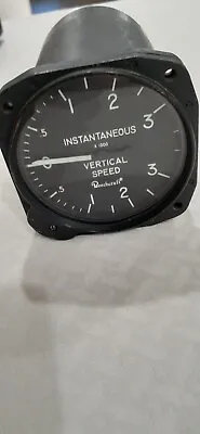 Beechcraft Instantaneous Vertical Speed Indicator • $175