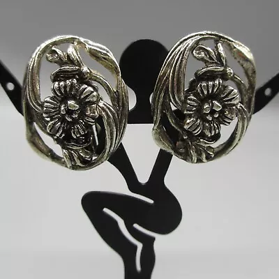 Vintage Karu Earrings Silver Tone Floral Open Work Clip On 1 Inch • $18