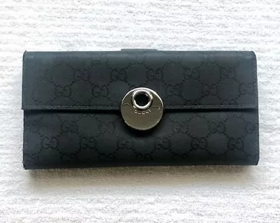 $82 • Buy Authentic Gucci Signature GG Long  Wallet