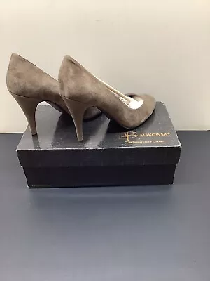 B Makowsky Dark Taupe Suede Stiletto Shoes Heels Pumps Size 8.5m • $49.99