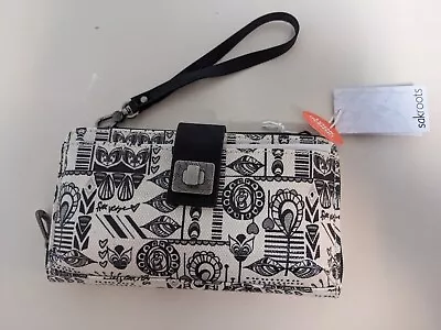 Sakroots Artist Circle Crossbody Purse Wristlet Wallet Clutch Optic DS Vegan • $38.09