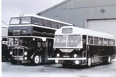 116g  6x4  Bus Photo -  East Yorkshire Hull.  Fleet No. 674  Reg. No. VKH674. • £1.50