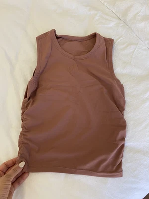 $20 • Buy Lululemon Align Top Size 6