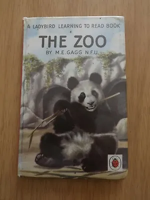 Ladybird The Zoo M.E.GAGG Book Series 563 Fair Condition. (HC46) • £1.50