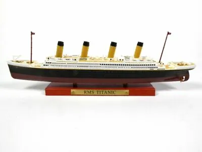 HOT Collectiable  R.M.S TITANIC 1:1250 Cruise Ship Model Atlas Diecast Boat Toys • $46.72