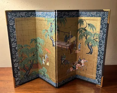 Mini Wood Block Painted Folding Silk Screen Bijin-ga Sakura Ronin Scene; Japan • £38.57