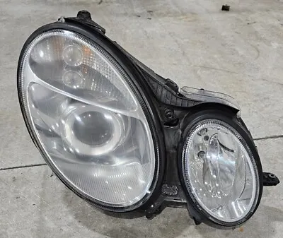 2003-2006 Mercedes W211 E350 E550 E63 Front Right RH Headlight Lamp Xenon • $265