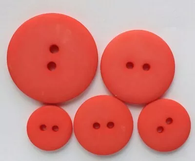 MATTE 15mm 18mm 20mm 25mm 30mm ROUND 2 HOLES PLASTIC  BUTTONS • $1.26