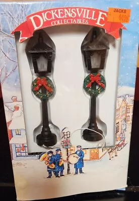 NOMA Dickensville Collectibles Street Light Lamp Posts Set In Box Vintage #6122 • $5.84