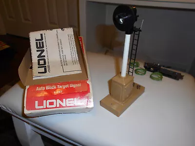 Lionel 6-2163 Auto Block Target Signal W/box - Works ! • $18.99