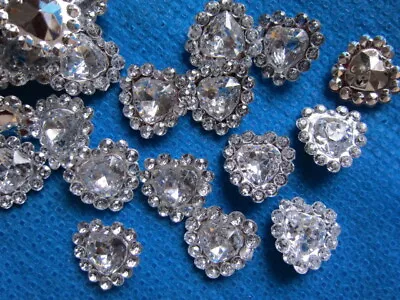 50 X SILVER 11mm HEART SHAPED GEMS PERFECT FOR BOW CENTRES HEADBAND CARD MAKING • £1.05