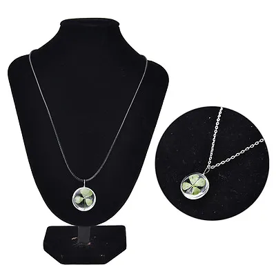 Real Green Lucky Shamrock Four Leaf Clover Round Pendant Necklace Friends GiN__- • $6.67