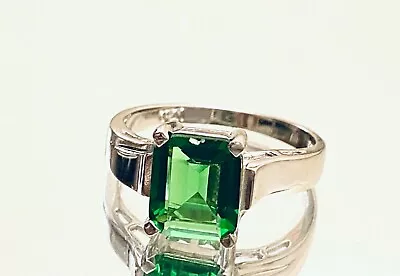 R2687G Classic Mt St Helens Green Helenite Emeral 7x9mm 3.5CSterling Silver Ring • $42
