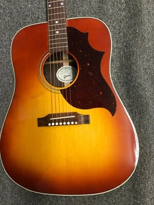 $2859 • Buy Gibson Hummingbird Studio Rosewood Acoustic-Electric Guitar (with Case)
