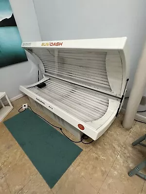 Tanning Bed • $800