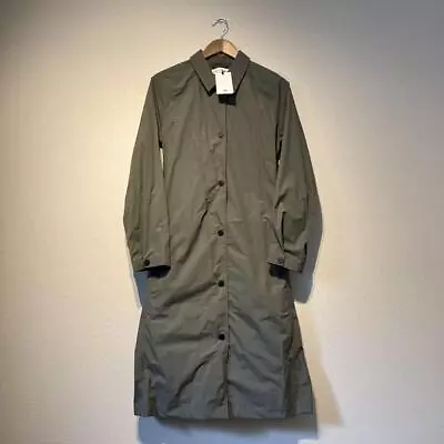 Uniqlo LEMAIRE A-line Coat Women Japan M Size/US S Size Khaki Nylon • $90